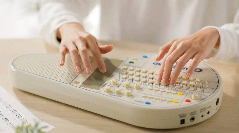 Suzuki Omnichord OM-108: реинкарнация «струнного синтезатора»
