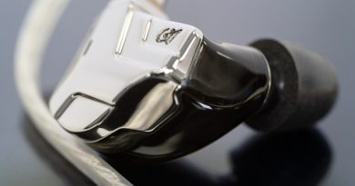 Наушники Campfire Audio Astrolith IEM: планары в полупрозрачных корпусах
