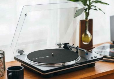 Вертушка Audio-Technica AT-LP70xBT: автомат начального уровня