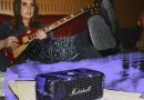 Колонка Marshall Emberton III Hendrix Edition вышла в честь сотрудничества Джими Хендрикса с Marshall