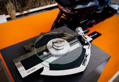 Вертушка Pro-Ject x Harley-Davidson Rev Up Limited Edition — аудиофильская эмблема